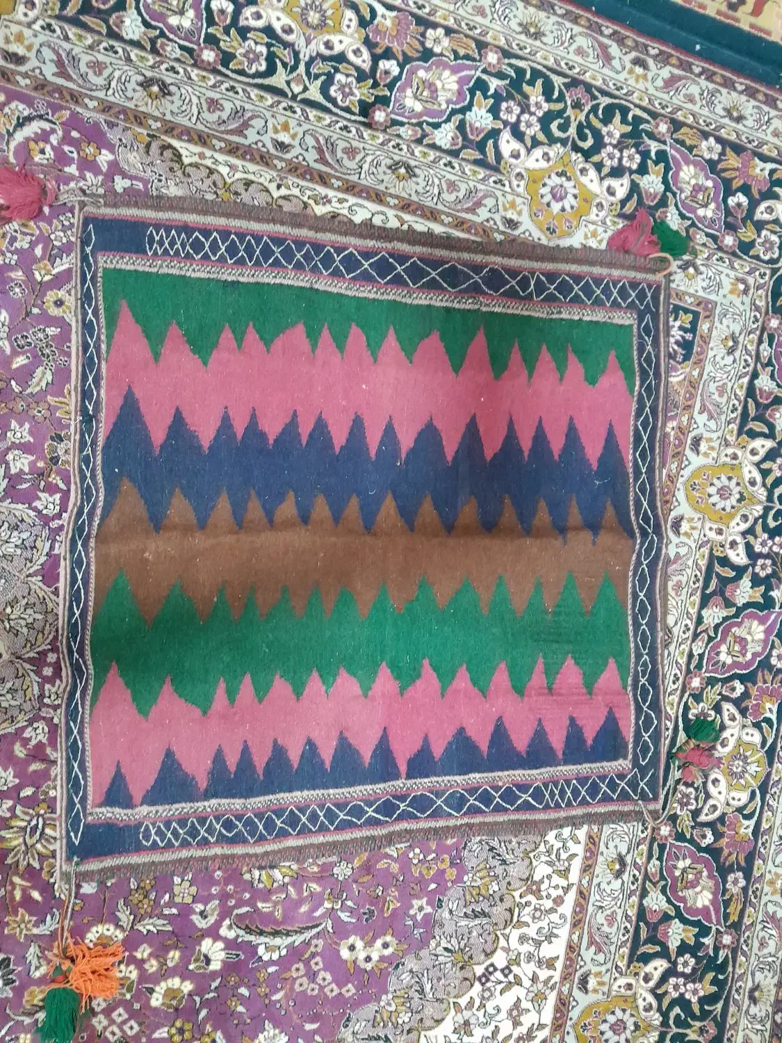 سفره دستباف|گلیم، جاجیم، گبه|کهنوج, |دیوار
