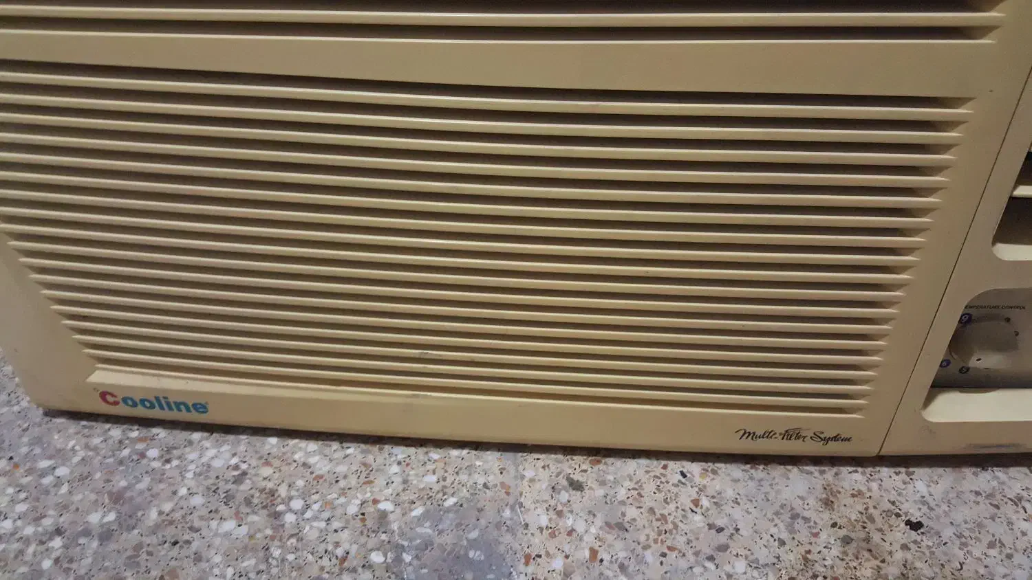 کولر گازی پنجره ای ۲۵۰۰۰ کولین موتور آمریکایی|کولر گازی و فنکوئل|اهواز, سخیریه|دیوار