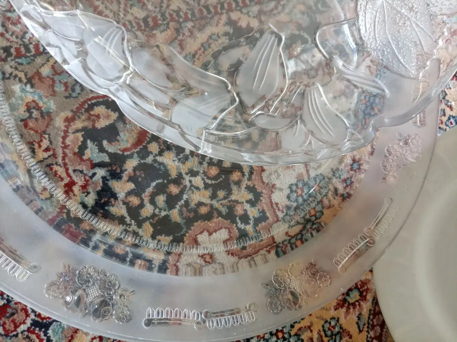 بشقاب گل سرخ|ظروف سرو و پذیرایی|شیراز, پودنک|دیوار