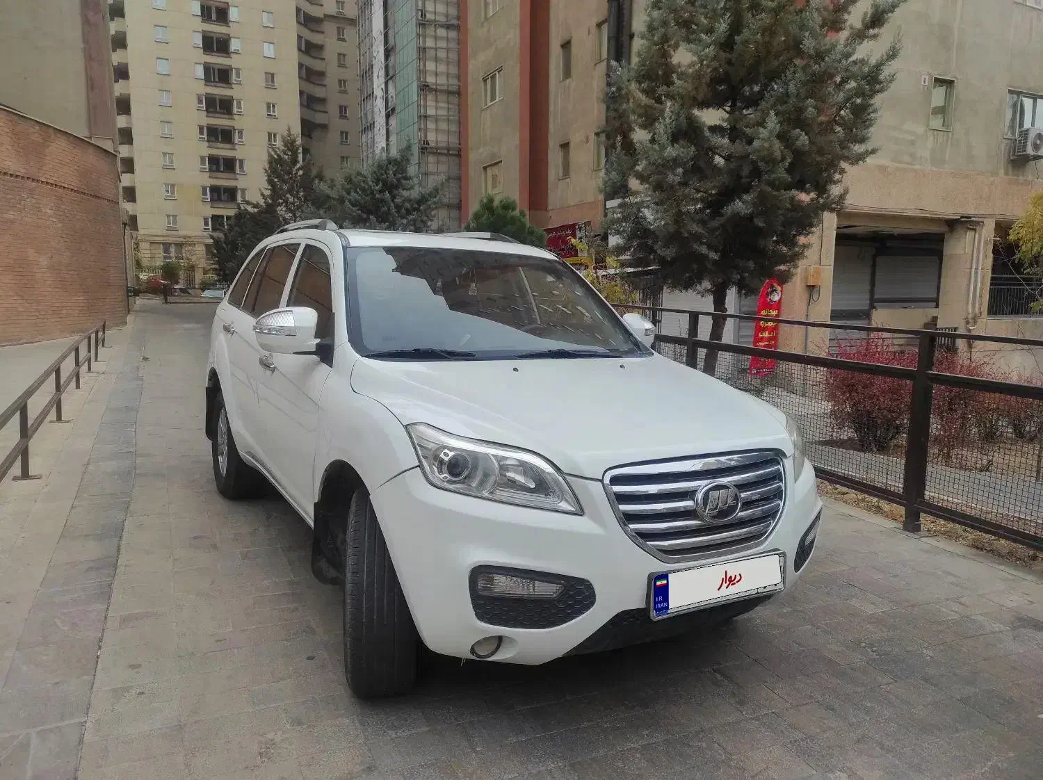 لیفان ایکس 60 مدل ۹۴ هیلمنی|خودرو سواری و وانت|تهران, شهران شمالی|دیوار