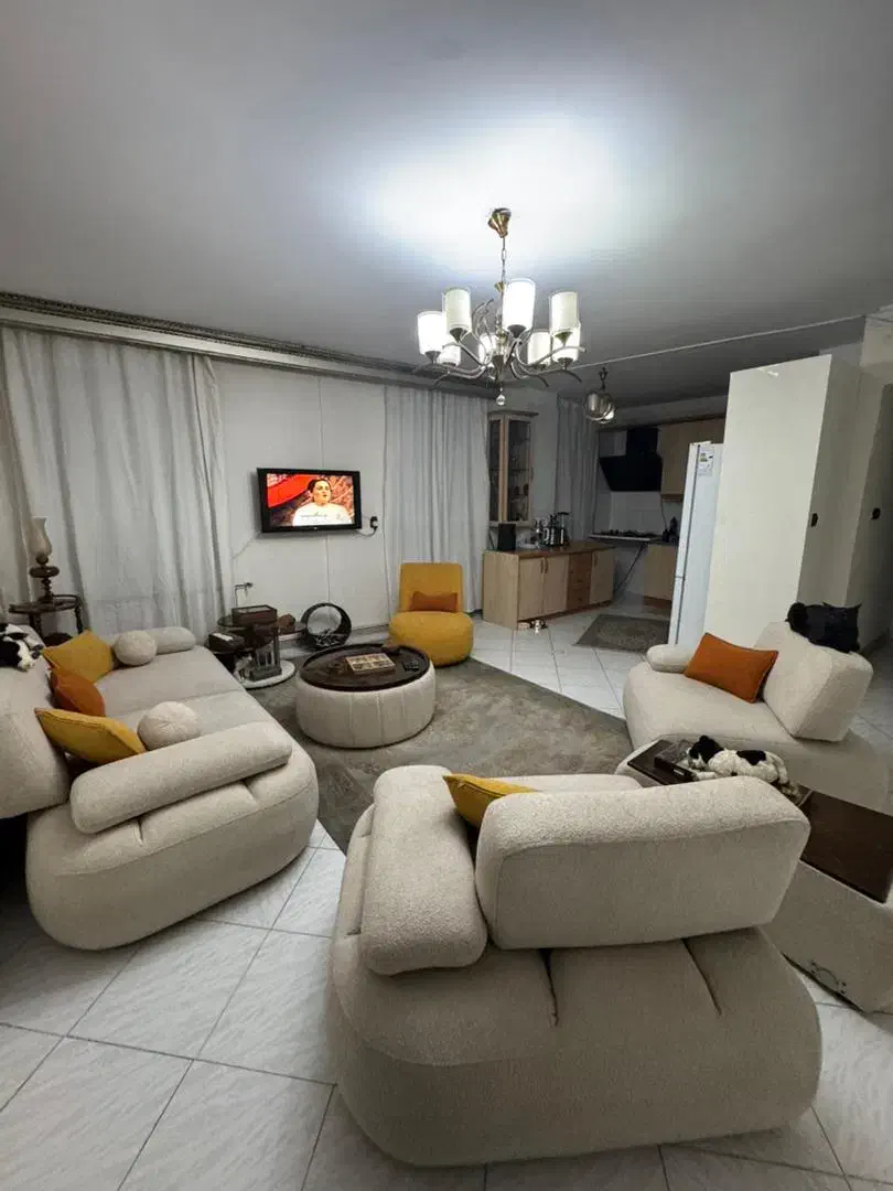 ۷۰ متر دو خوابه فول  عرق نور