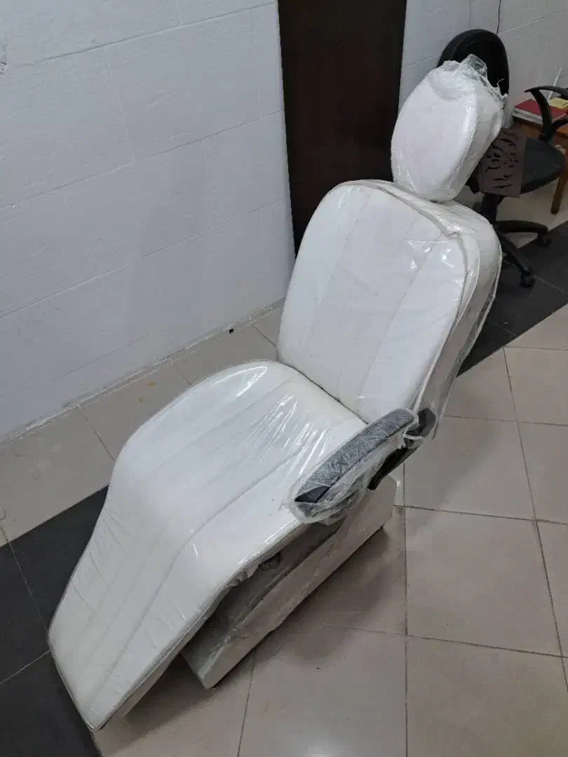 صندلی میکاپ|آرایشگاه و سالن‌های زیبایی|شاهرود, |دیوار