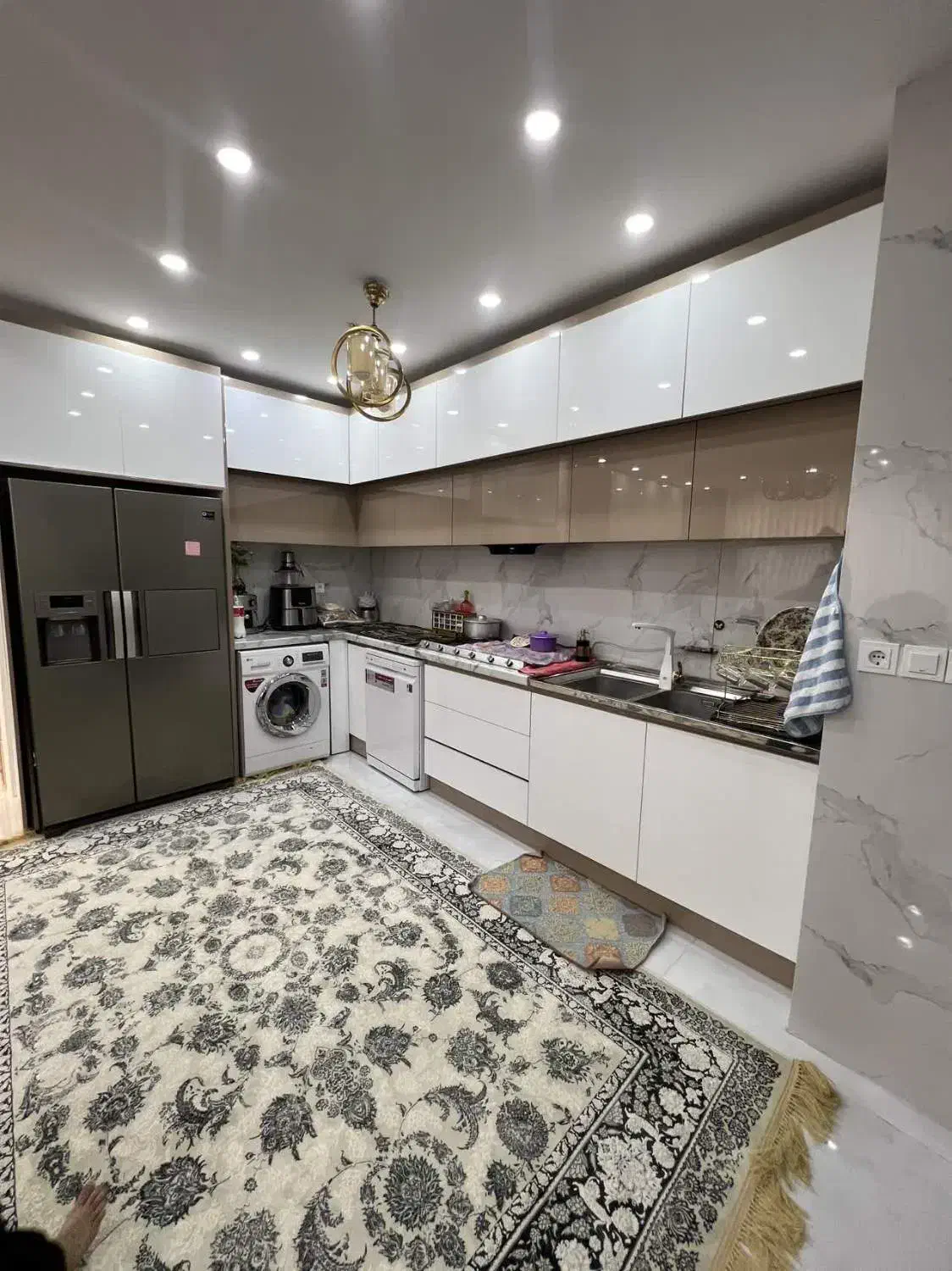 81متر/نوساز/شخصی ساز|فروش آپارتمان|قم, انسجام|دیوار