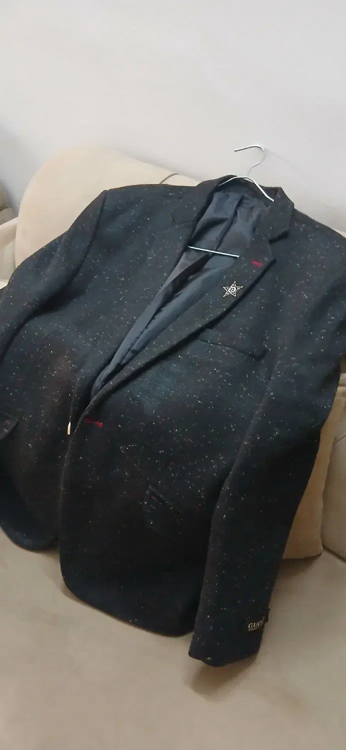 کت تک مجلسی|لباس|قائم‌شهر, |دیوار