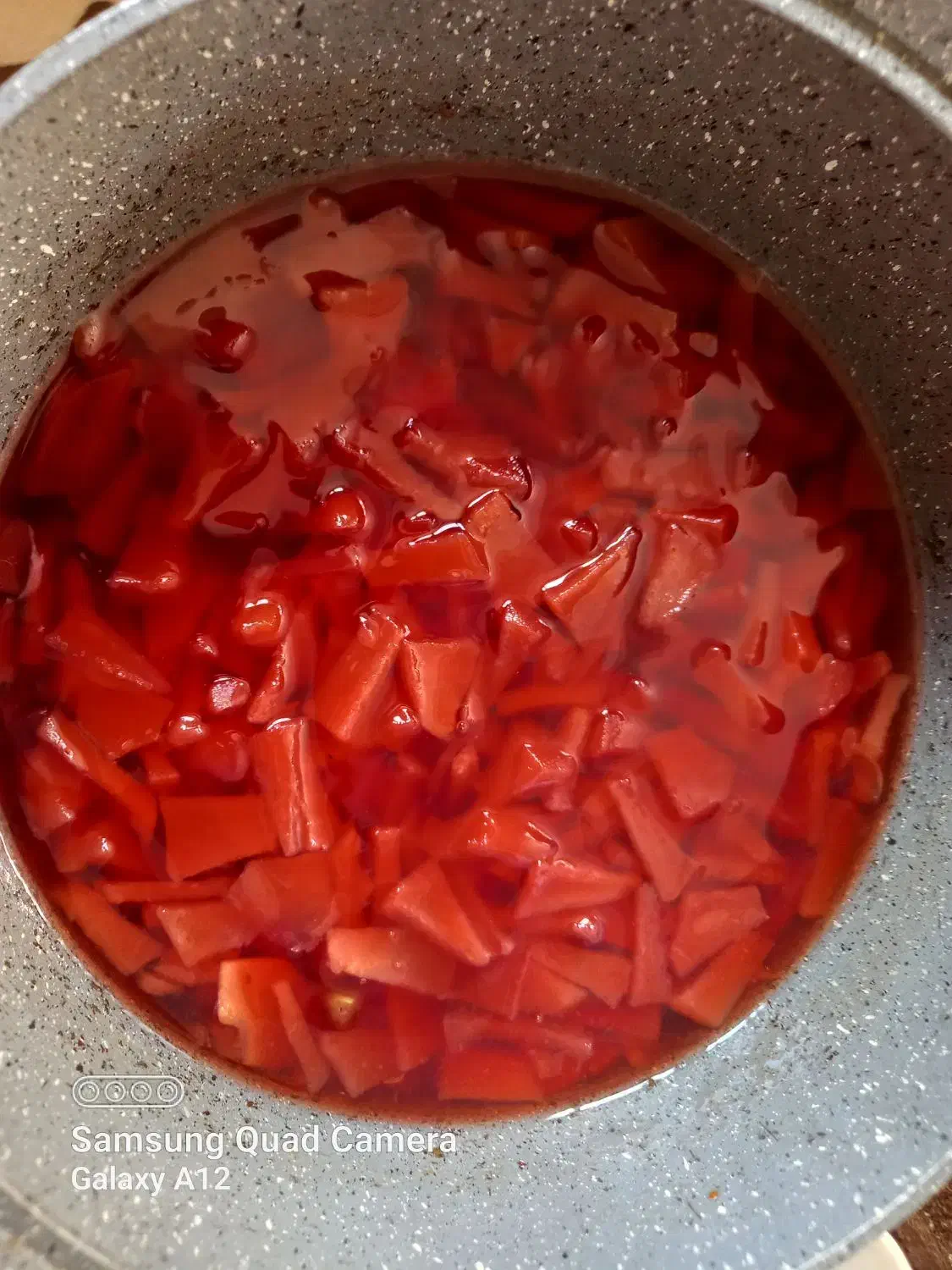 مربای به خوش عطر و طعم محصول آذربایجان|خوردنی و آشامیدنی|قم, حاج زینل|دیوار