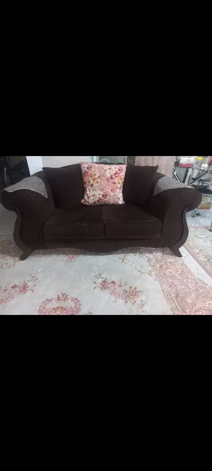 مبل راحتی ۷ نفره|مبلمان خانگی و میز عسلی|شیراز, ریشمک|دیوار