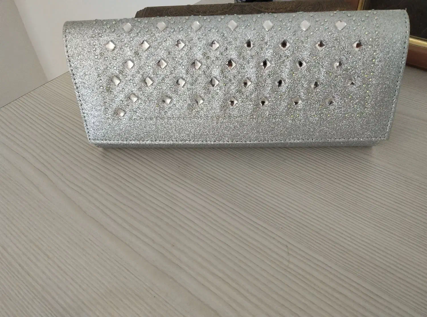 کیف و کفش|کیف، کفش، کمربند|هشتگرد, فاز ۲ مهستان|دیوار