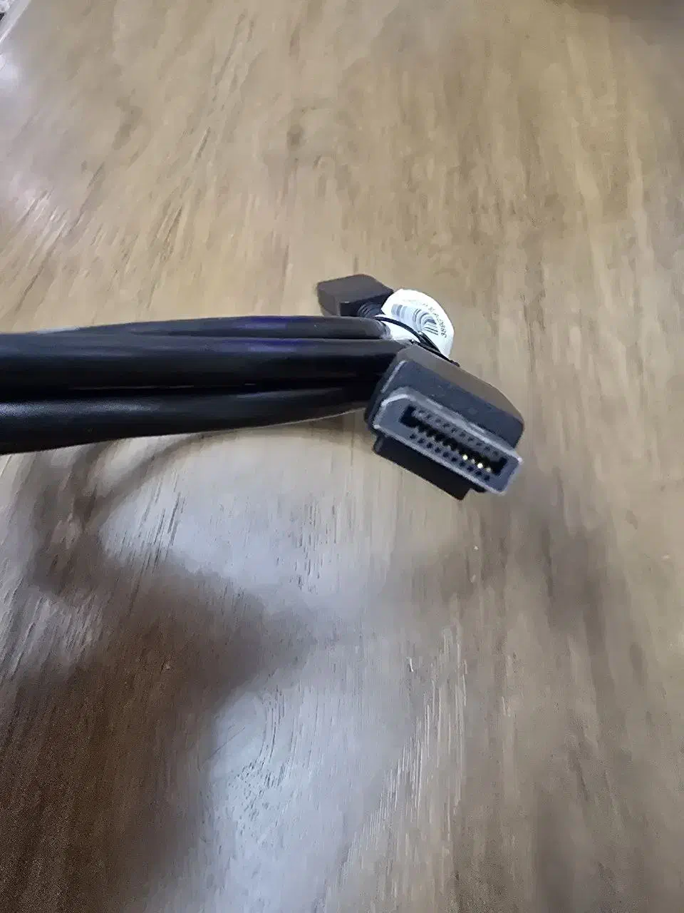 کابل دیسپلی پورت برند display port HP|قطعات و لوازم جانبی رایانه|شاهینشهر, شهرک میلاد|دیوار