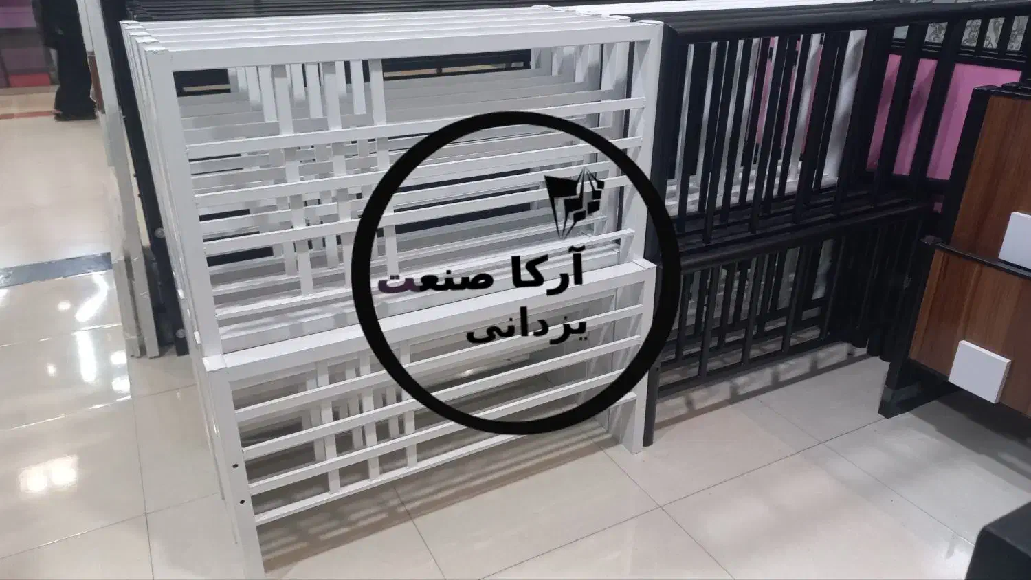 تخت خواب یک نفره دوطبقه فلزی تشک شادیلون(آرکاصنعت)|تخت و سرویس خواب|مشهد, شهید آوینی|دیوار