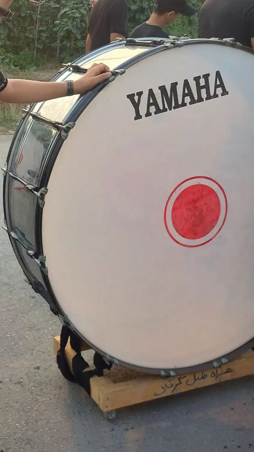 سلان طبل ۱۲۰ سالم|درام و پرکاشن|آستانه سرا, |دیوار