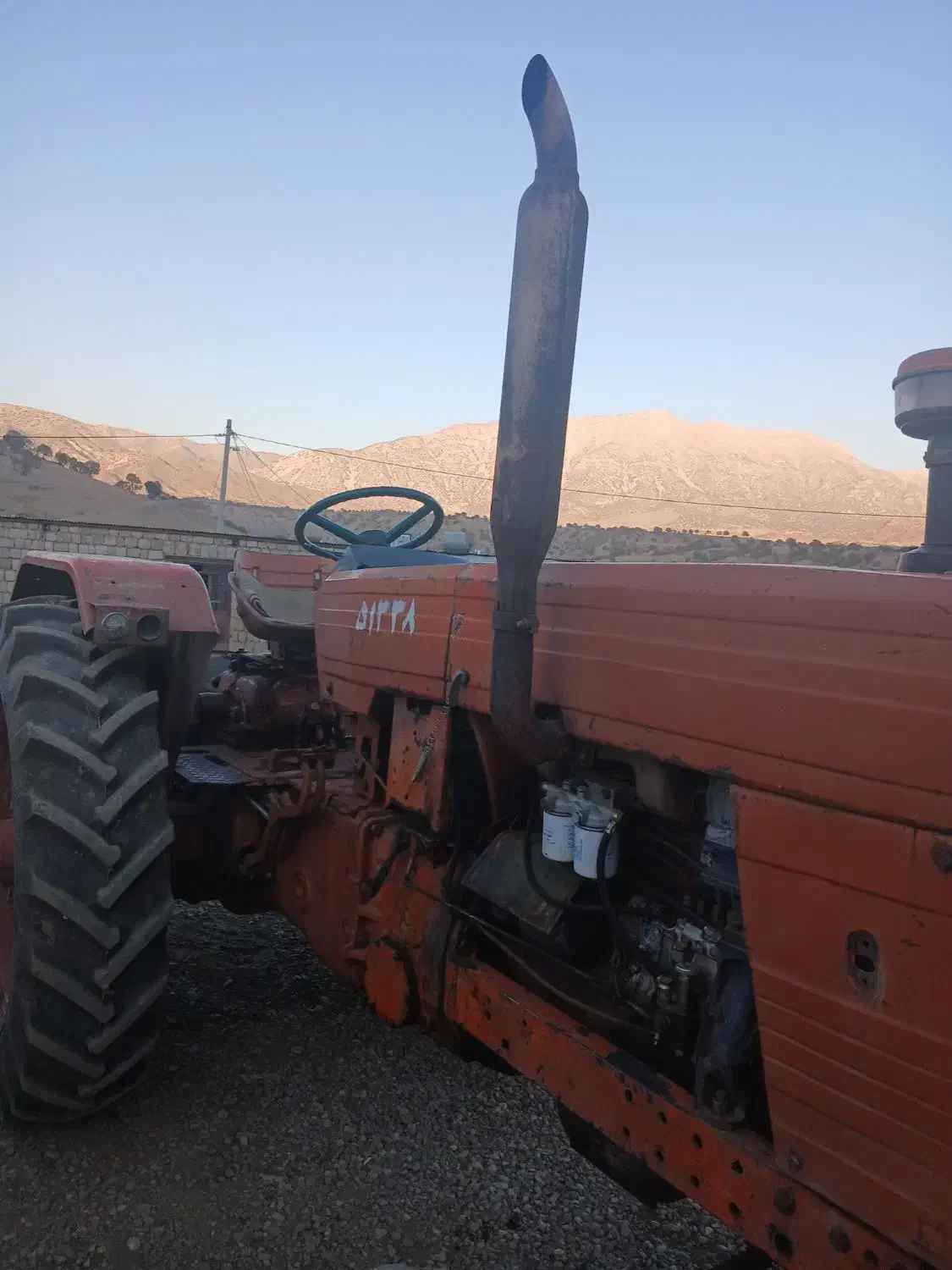 تراکتور رومانی مدل ۷۱|خودرو سنگین|شاهیوند, |دیوار