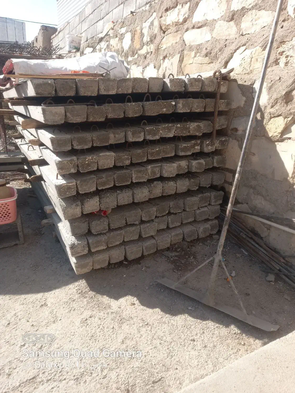 تولید انواع تیرچه وپایه فنس|مصالح و تجهیزات ساختمان|کرمانشاه, |دیوار