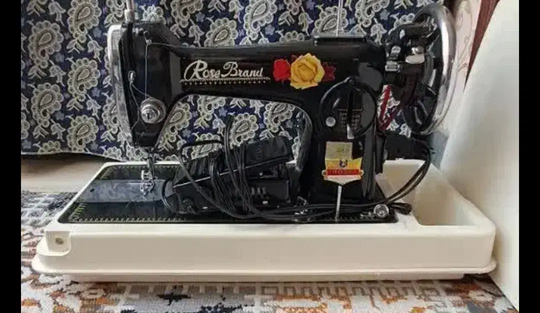 چرخ خیاطی مدل گل|چرخ خیاطی و ریسندگی|خاش, |دیوار