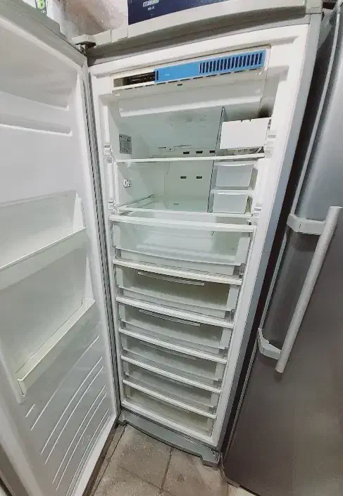 یخچال فریزر نقره ای میشل دیجیتالی بدون برفک|یخچال و فریزر|تربتحیدریه, مسجد جامع|دیوار