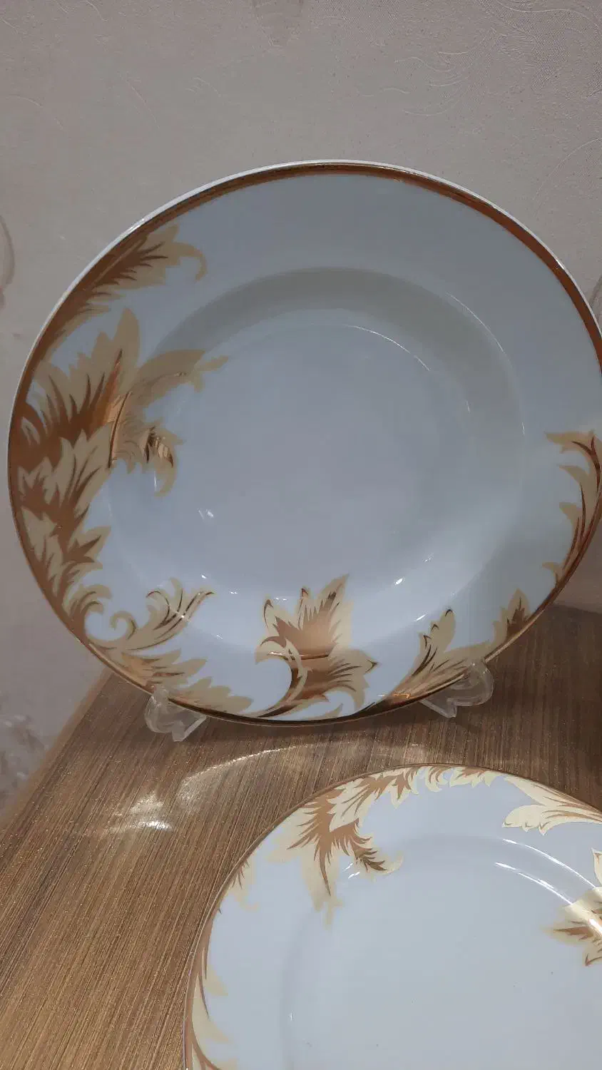 چینی ۱۲ نفره|ظروف سرو و پذیرایی|مشهد, طبرسی شمالی|دیوار