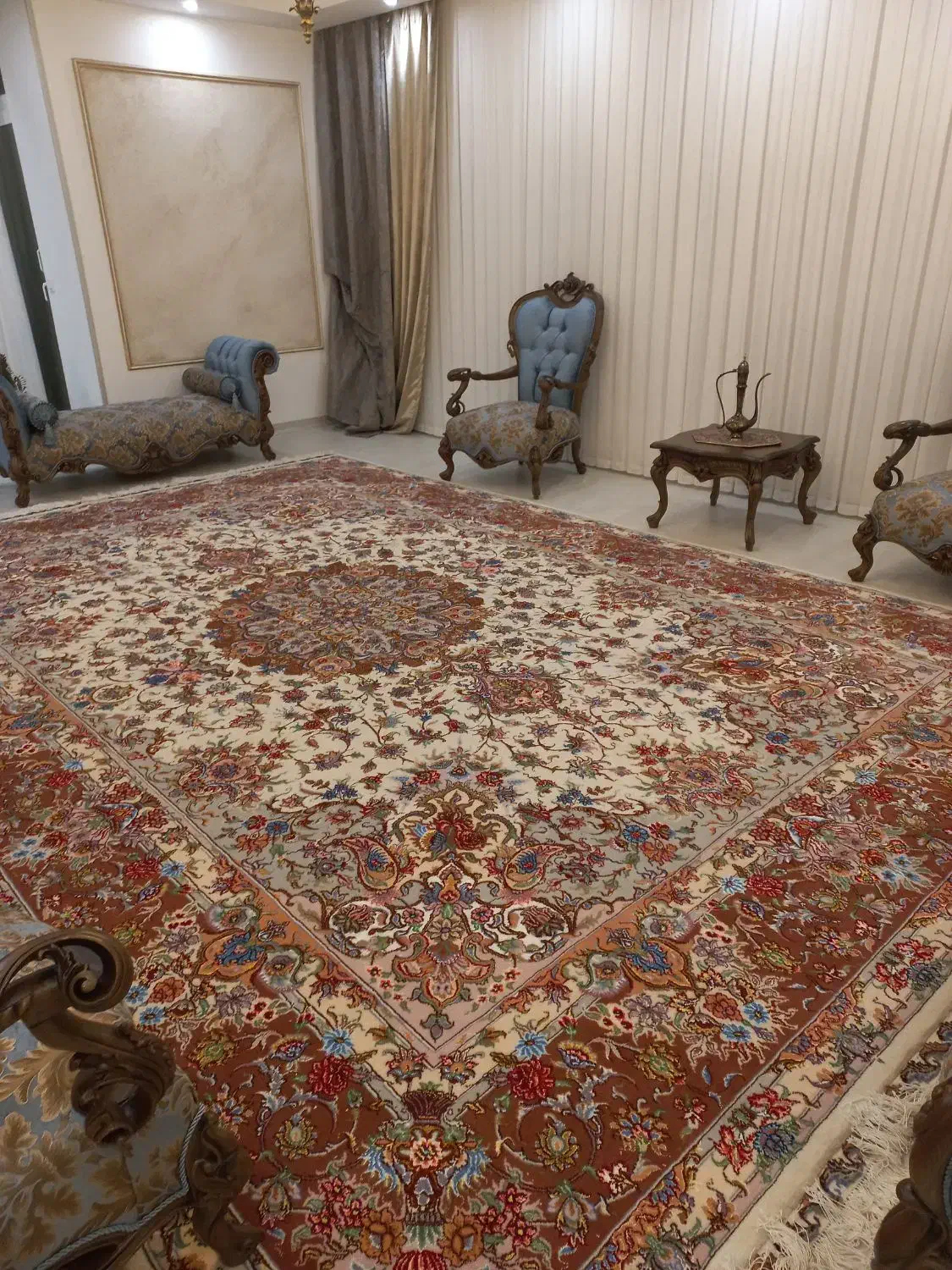 فرش دستباف سیاح|فرش|مشهد, آیت الله خامنهای|دیوار