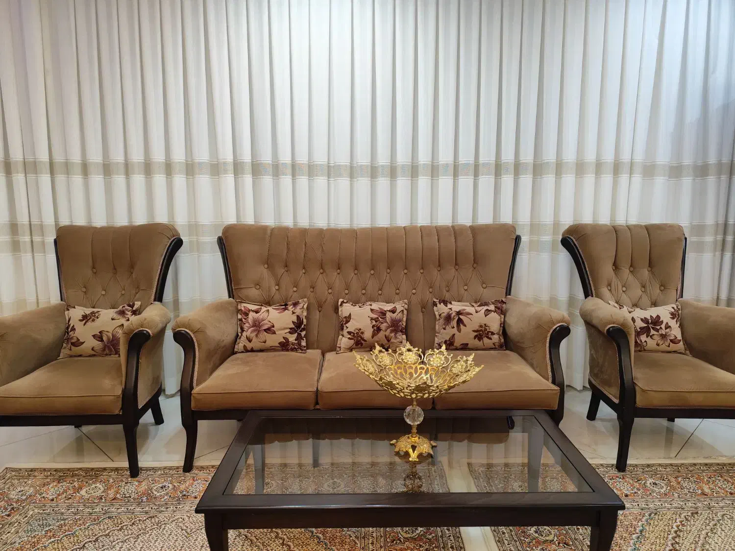 مبل ۷ نفره با نهار خوری ۸ نفره|مبلمان خانگی و میز عسلی|ارومیه, |دیوار