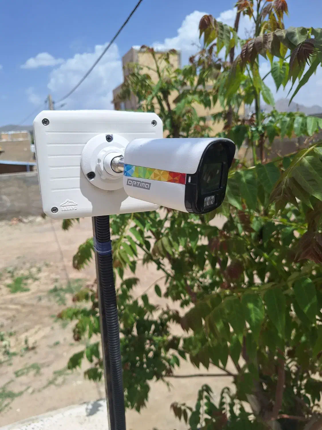 خدمات دوربین مداربسته و دزدگیر اماکن|دوربین مداربسته|ملایر, |دیوار