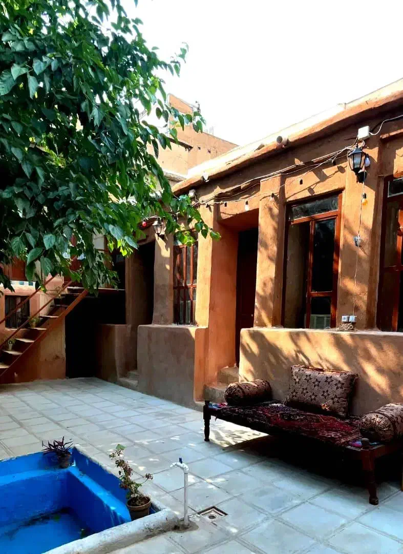 رهن کامل سوئیت در خانه اصیل شیرازی|اجارهٔ خانه و ویلا|شیراز, سیاه سنگ|دیوار