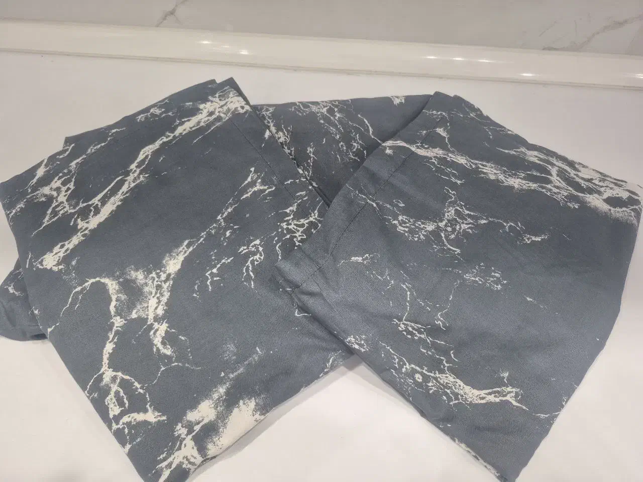 پتو، رو تختی و ...|رختخواب، بالش، پتو|شاهین‌شهر, فدک|دیوار