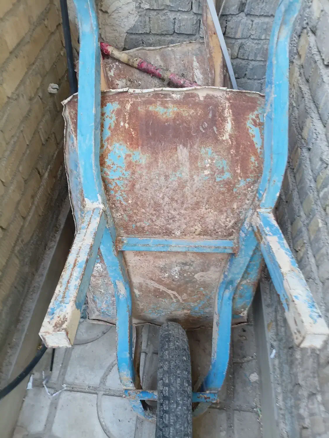 سه فرغون دست دوم|مصالح و تجهیزات ساختمان|شیراز, کیان آباد|دیوار