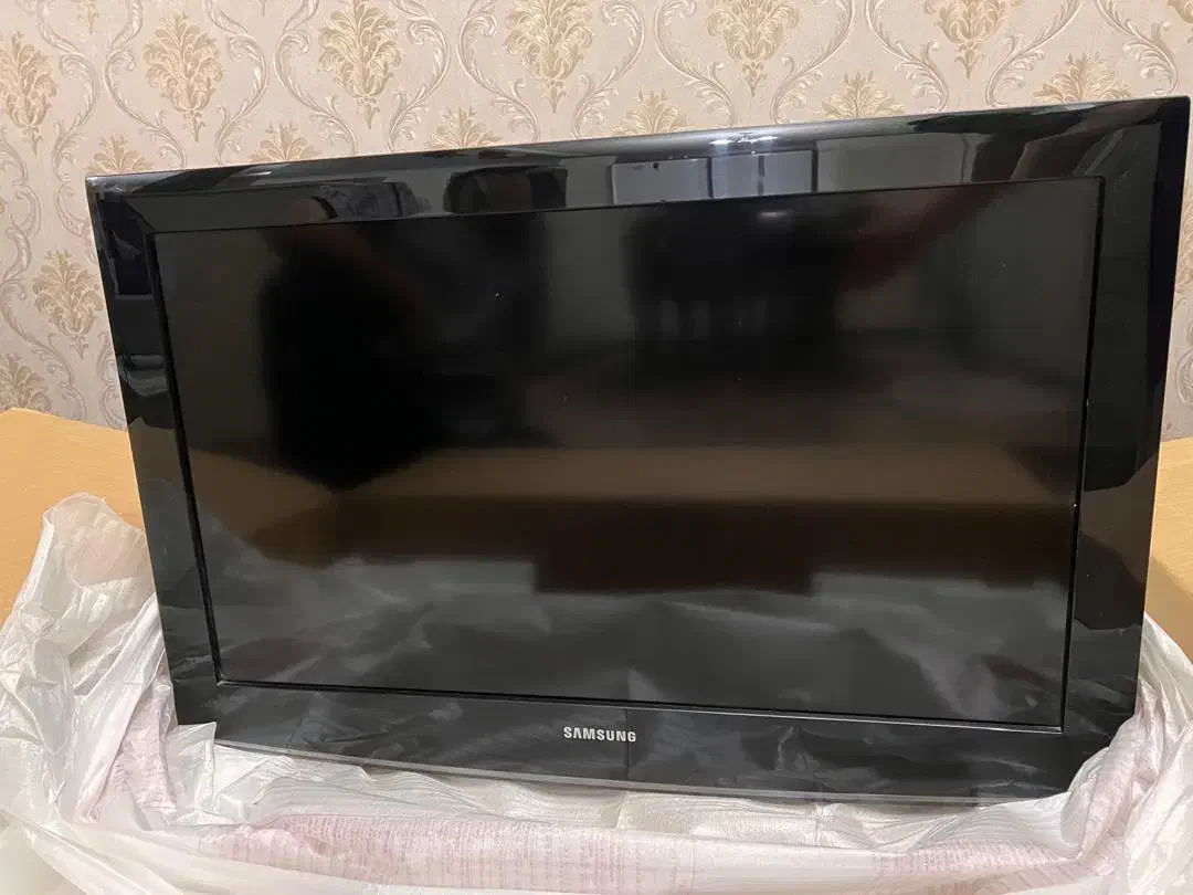 تلویزیون ال سی دی سامسونگ با آنتن دستی|تلویزیون و پروژکتور|تبریز, |دیوار