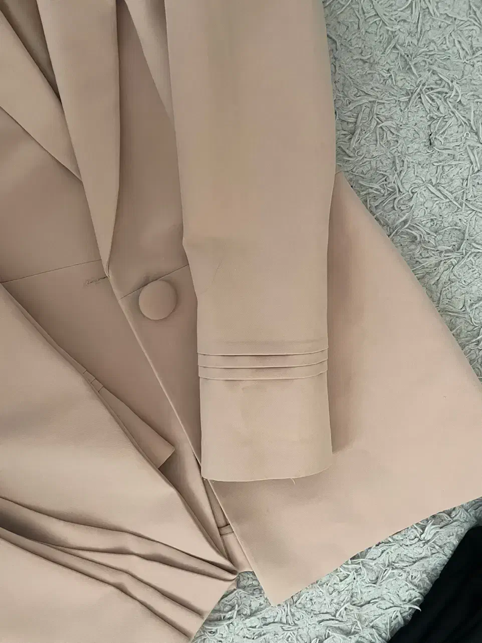 لباس|لباس|تربت‌حیدریه, شهرک ولیعصر|دیوار