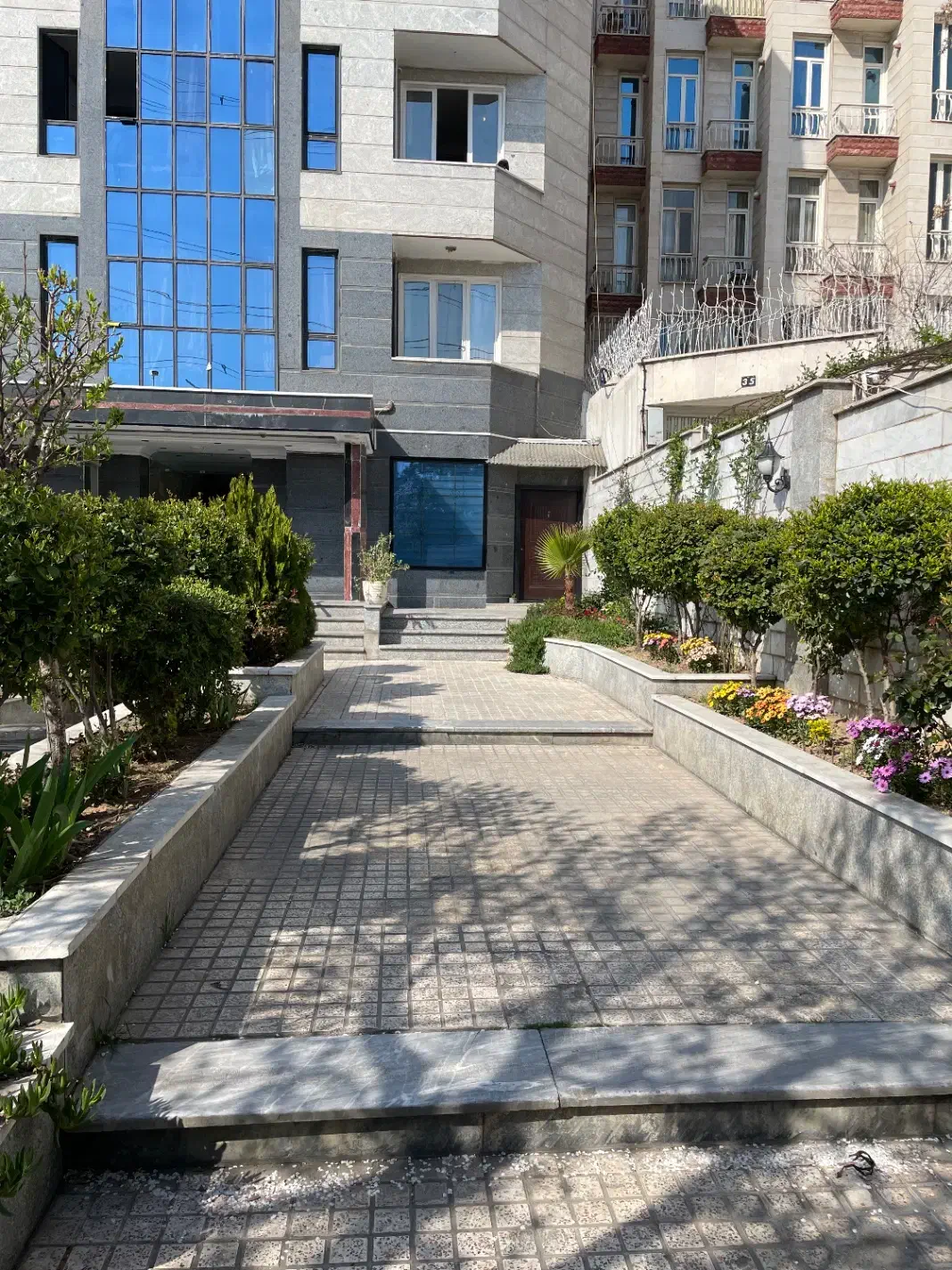 آپارتمان مبله یکخواب نورگیر عالی فقط اجاره ماهیانه