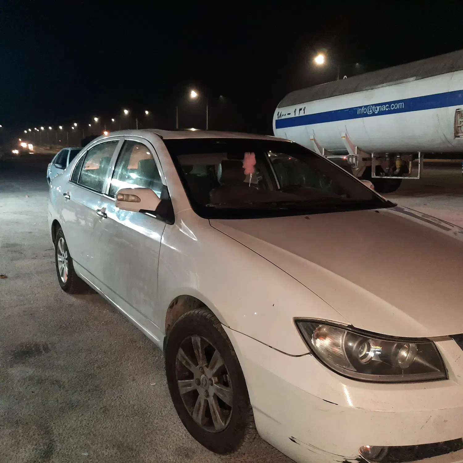 لیفان ۶۲۰|خودرو سواری و وانت|جم, |دیوار