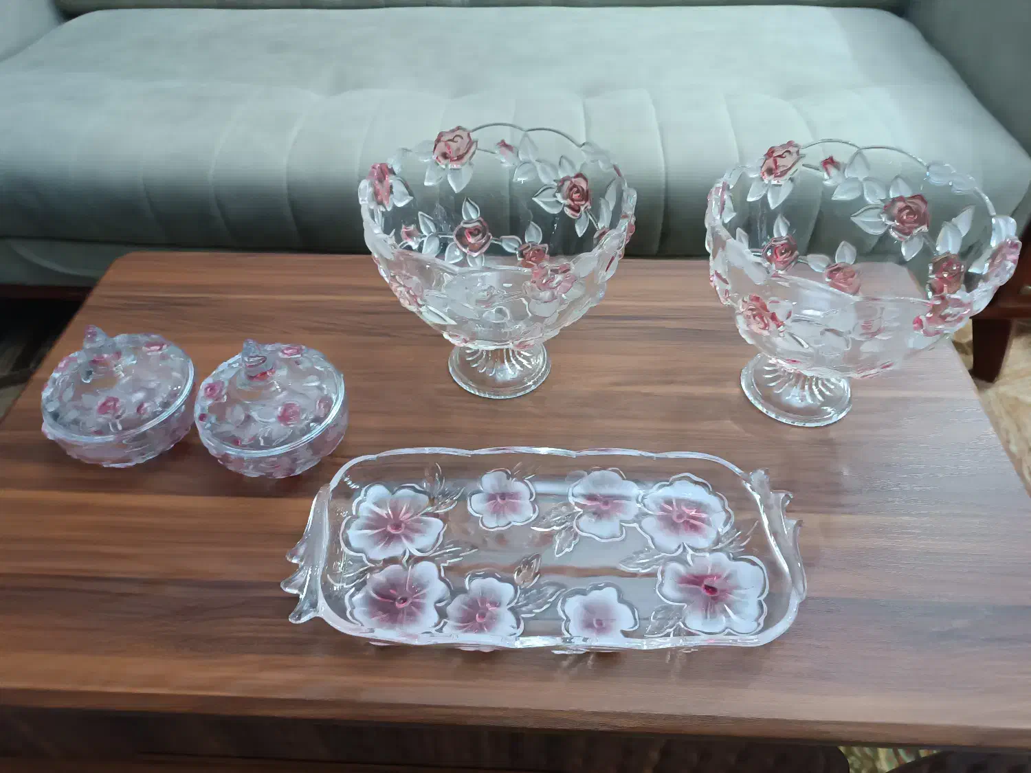 سرویس پذیرایی|ظروف سرو و پذیرایی|سراب, |دیوار