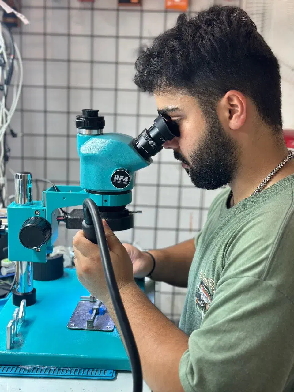 تعمیرات تخصصی موبایل - ایفون-اندروید|خدمات رایانه‌ای و موبایل|رشت, معلم|دیوار