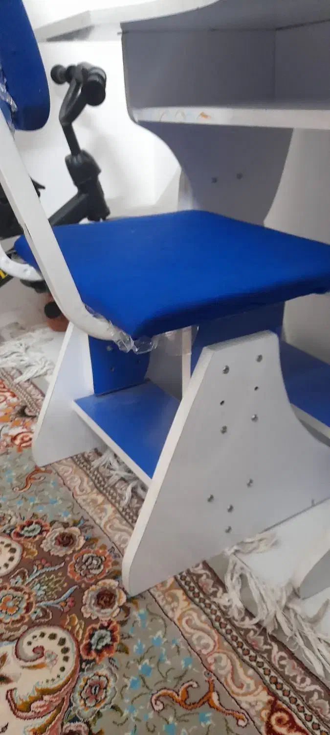 میزتحریربچه|اسباب و اثاث بچه|مشهد, دوست آباد|دیوار