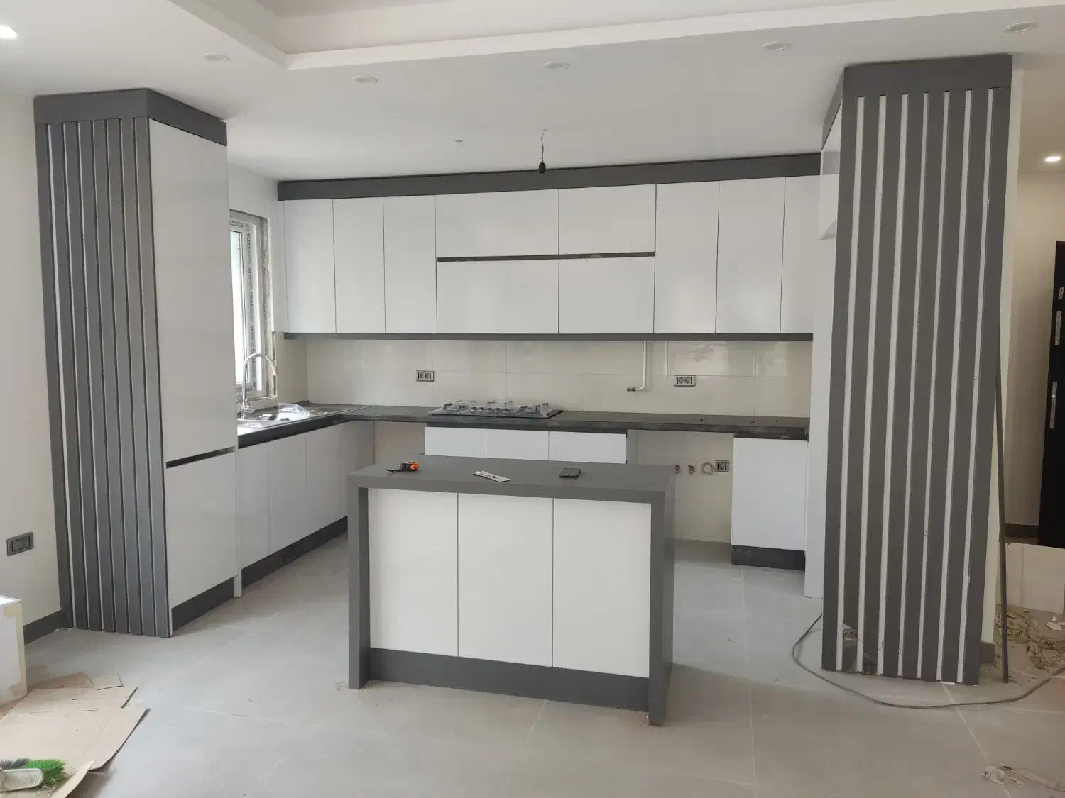 تعمیرات و نصب کابینت|خدمات پیشه و مهارت|رشت, پستک|دیوار