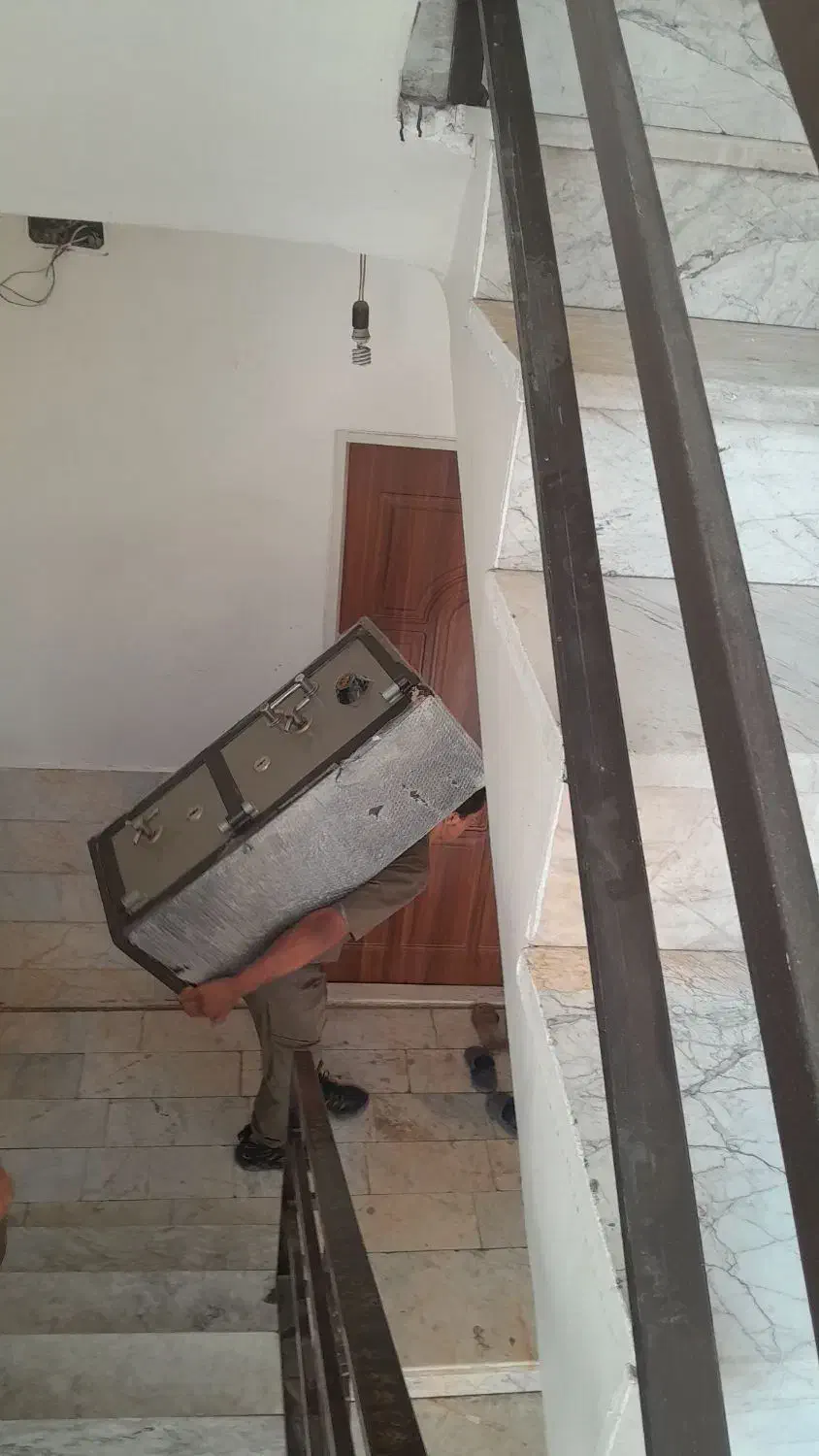 اتوبار باربری شهرک ولیعصرمهرآباد فلاح غلامرغی|خدمات حمل و نقل|تهران, بلورسازی|دیوار