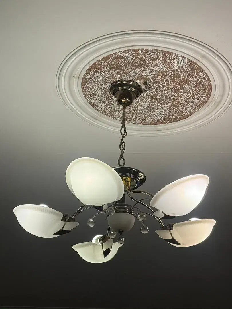 لوستر|لوستر و چراغ آویز|اندیشه, اندیشه فاز ۱|دیوار