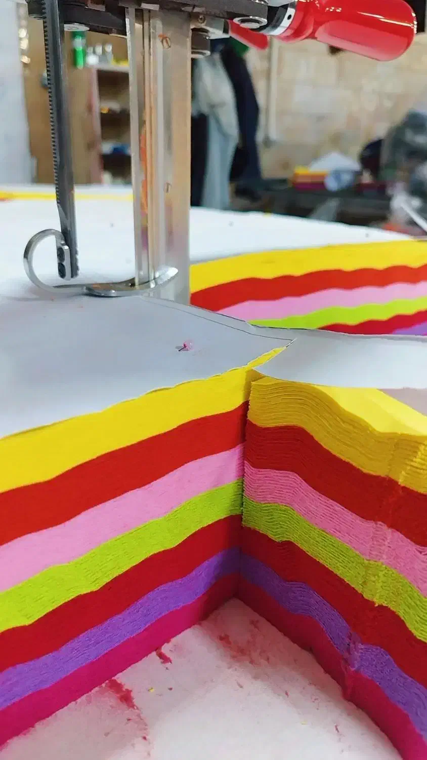 کمک برشکار اقا تولیدی پوشاک|استخدام صنعتی، فنی، مهندسی|مشهد, هنرور|دیوار