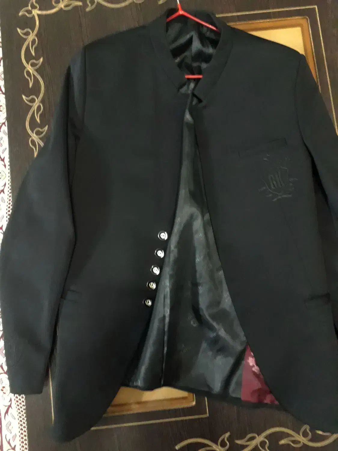 تک کت یقه دیپلمات و شیک|لباس|رشت, یخسازی|دیوار