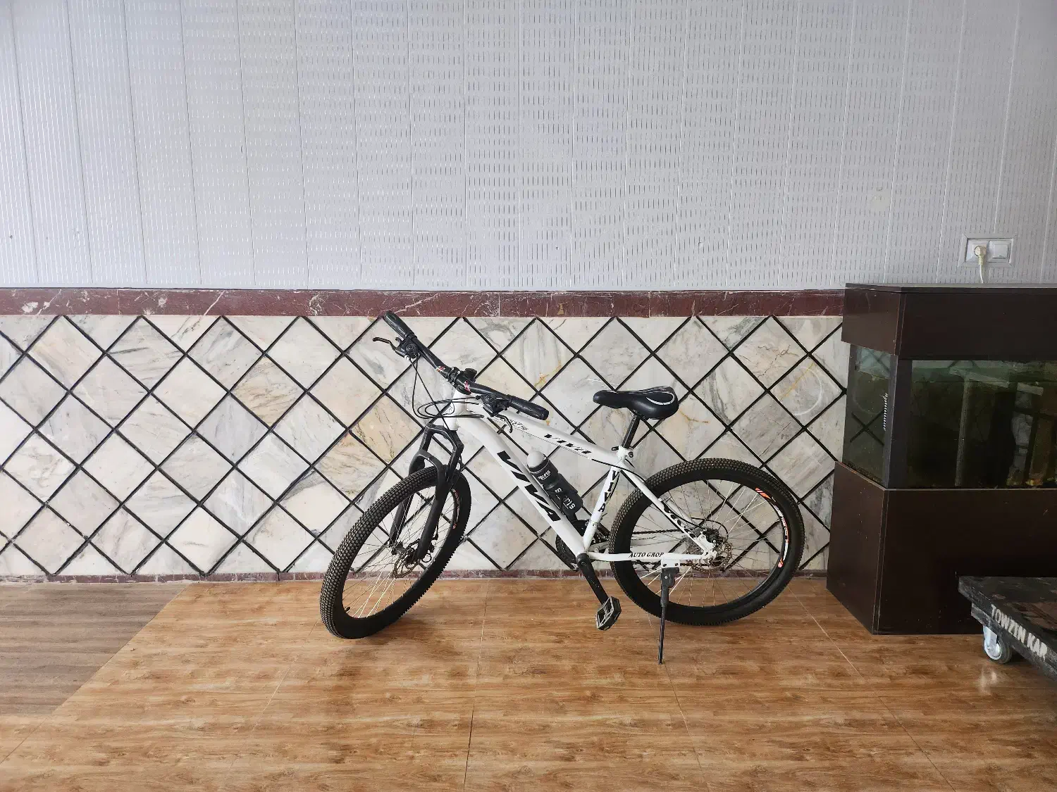 دوچرخه ویوا فروش فوری|دوچرخه، اسکیت، اسکوتر|اسالم, |دیوار