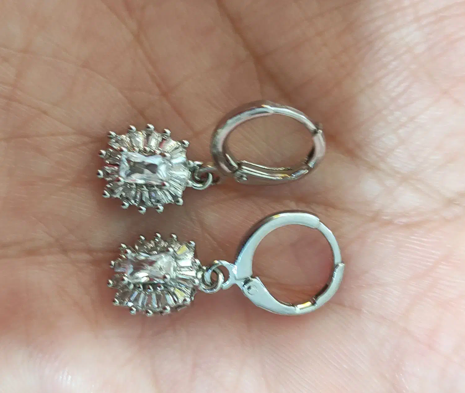 نیم ست استیل رنگ ثابت (نقره ای شاین)|بدلیجات|کرج, چهارصد دستگاه|دیوار