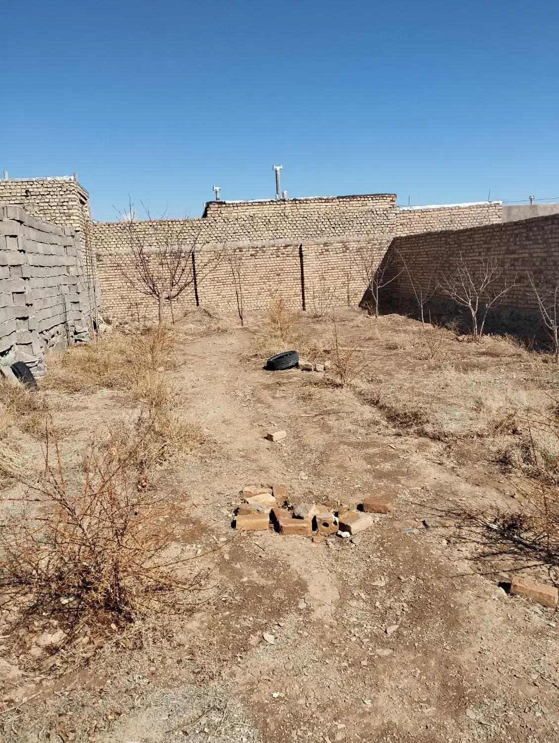 یک قطعه زمین 250متر روستای بورنگ|فروش زمین و ملک کلنگی|درمیان, |دیوار