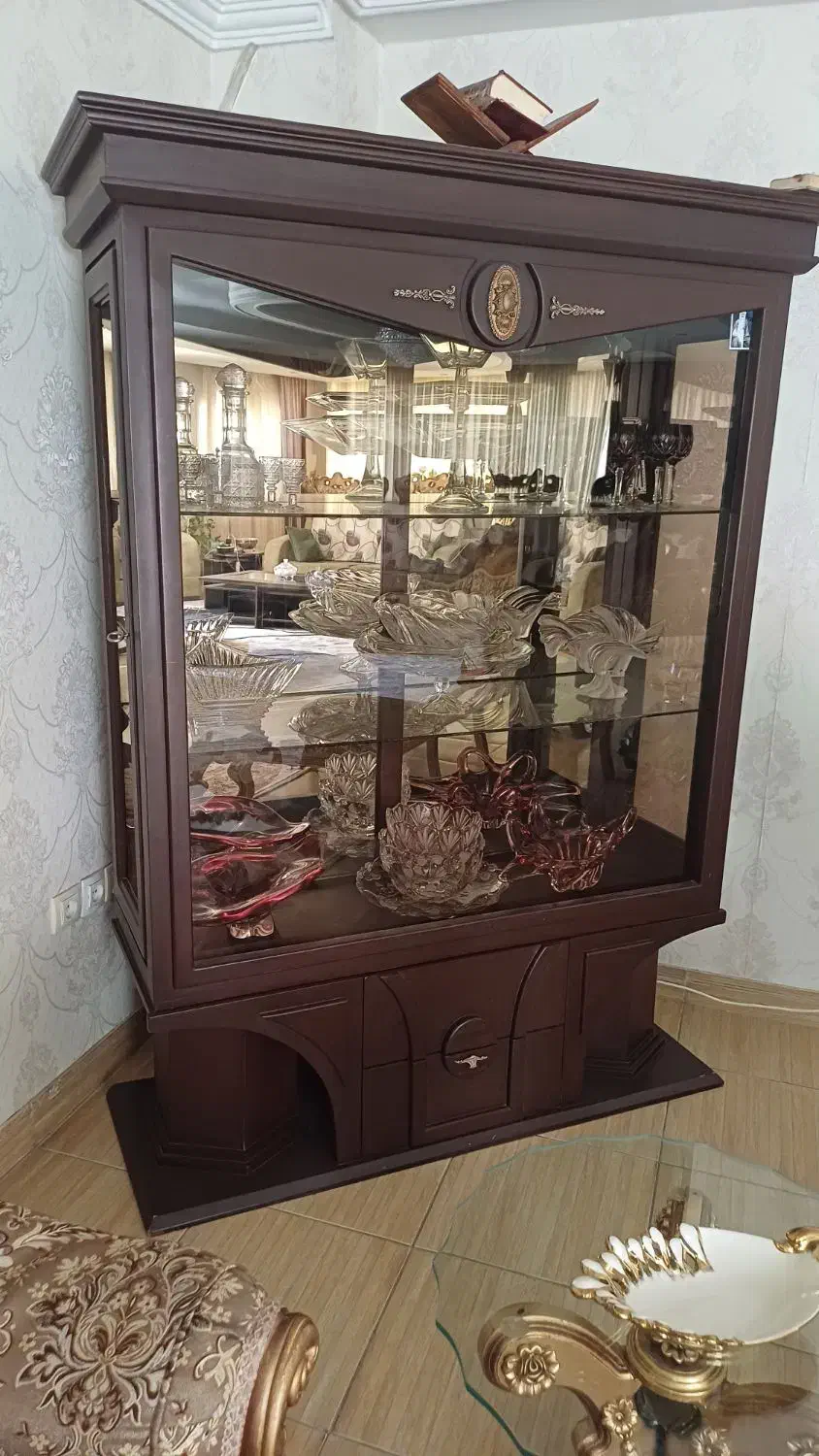 میز،تلویزیون و بوفه و آیینه و کنسول|بوفه، ویترین، کنسول|سنندج, |دیوار