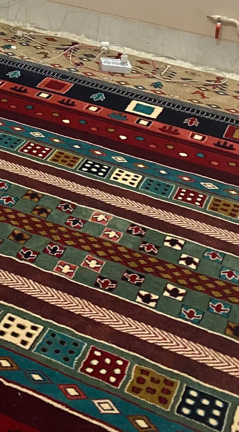 گیلیم فرش|فرش|شیراز, فرهنگ شهر|دیوار