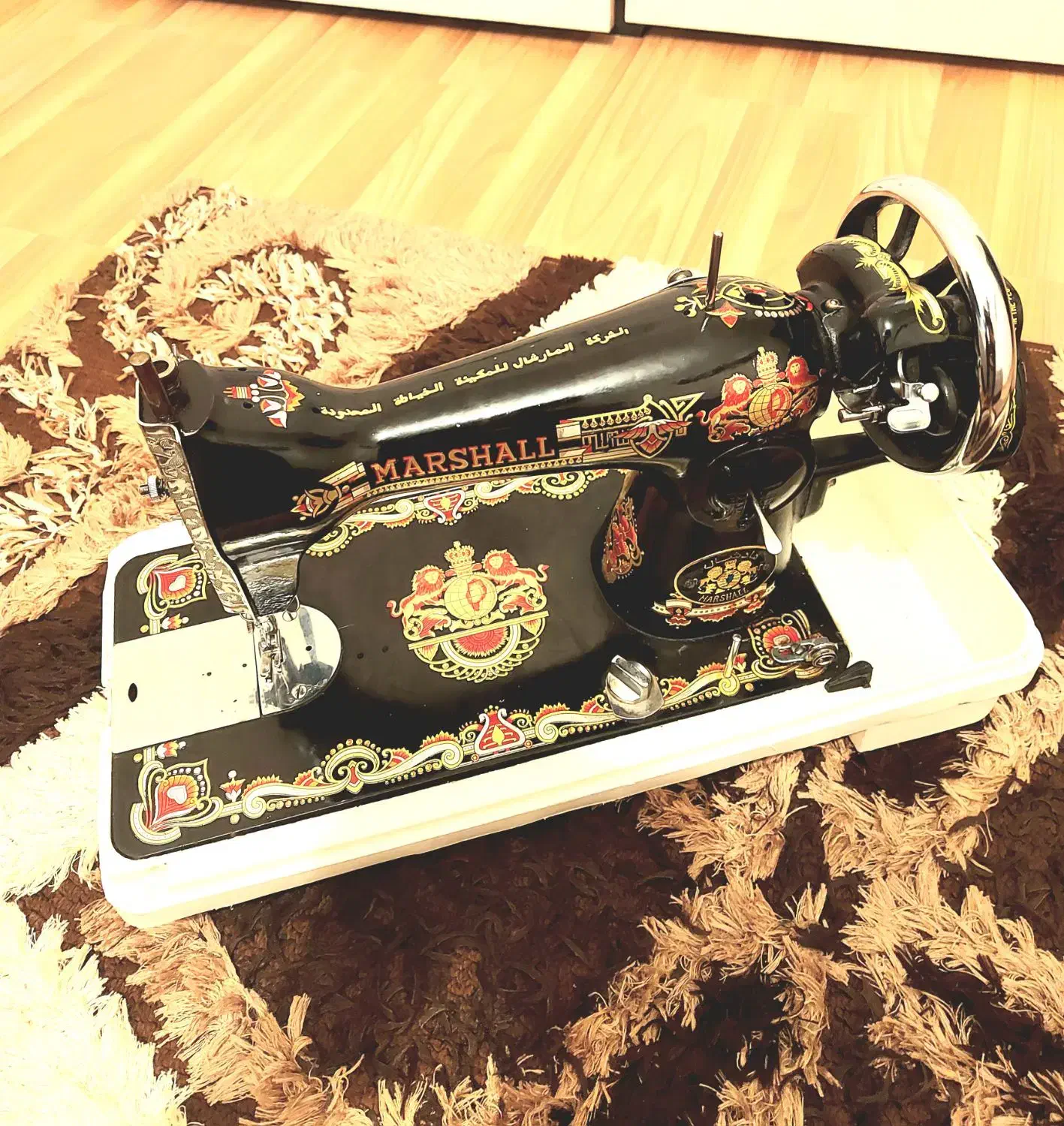 چرخ خیاطی مارشال سالم|چرخ خیاطی و ریسندگی|رشت, منظریه|دیوار