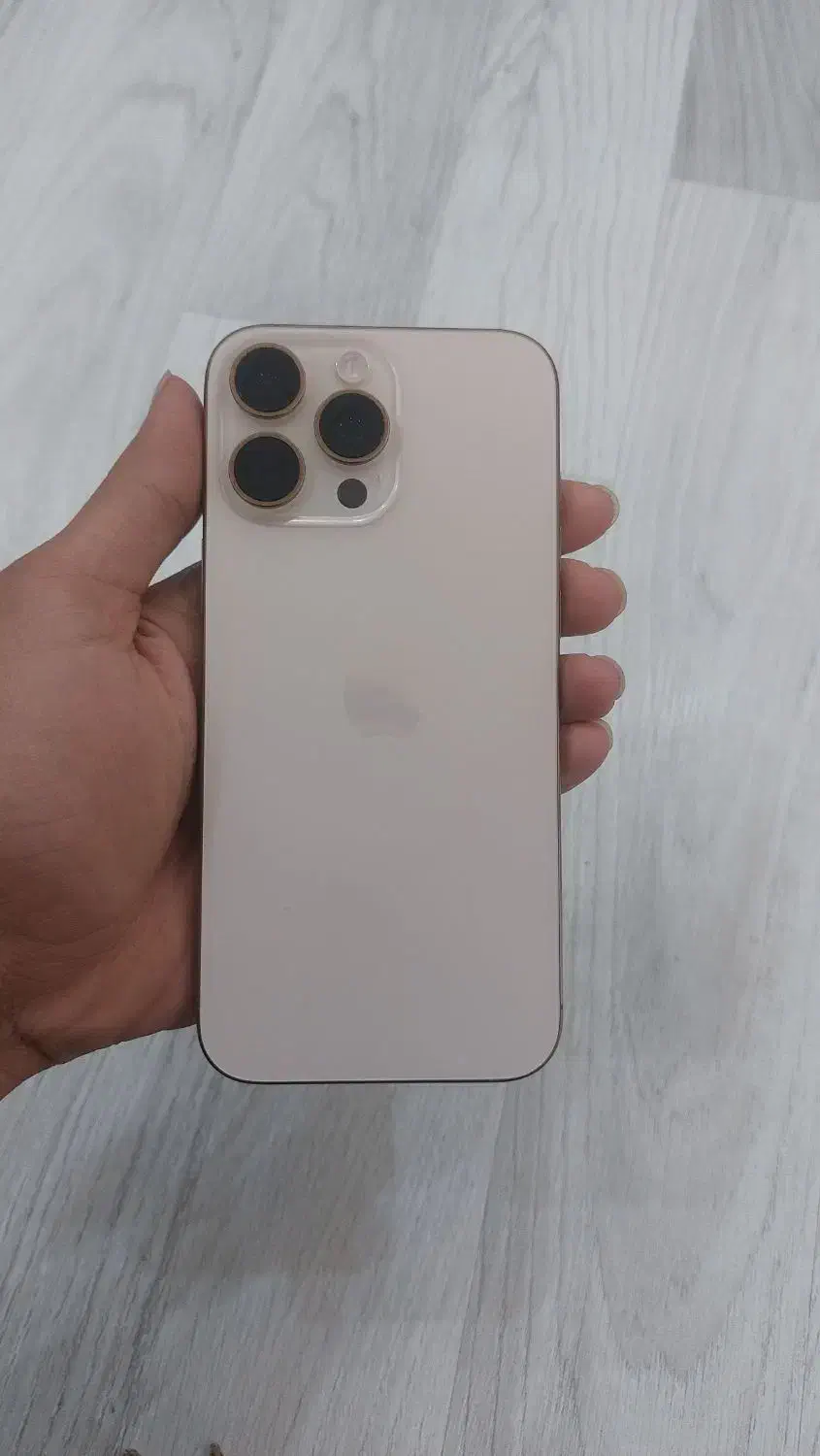 گوشی آیفون ۱۶ پرو مکس ریجستر شده|موبایل|ارومیه, |دیوار