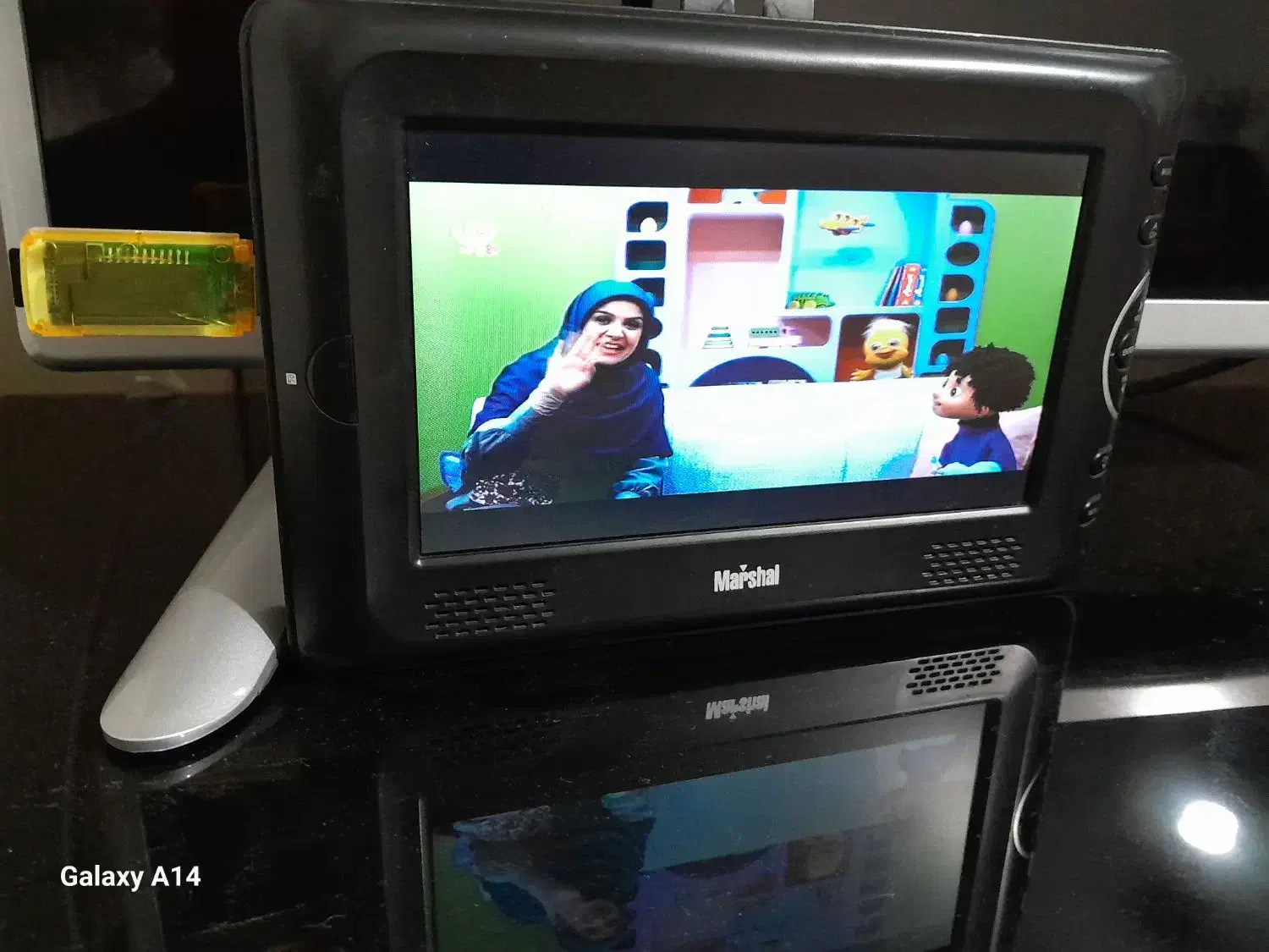 تلویزیون ۲عدد|تلویزیون و پروژکتور|بابل, |دیوار