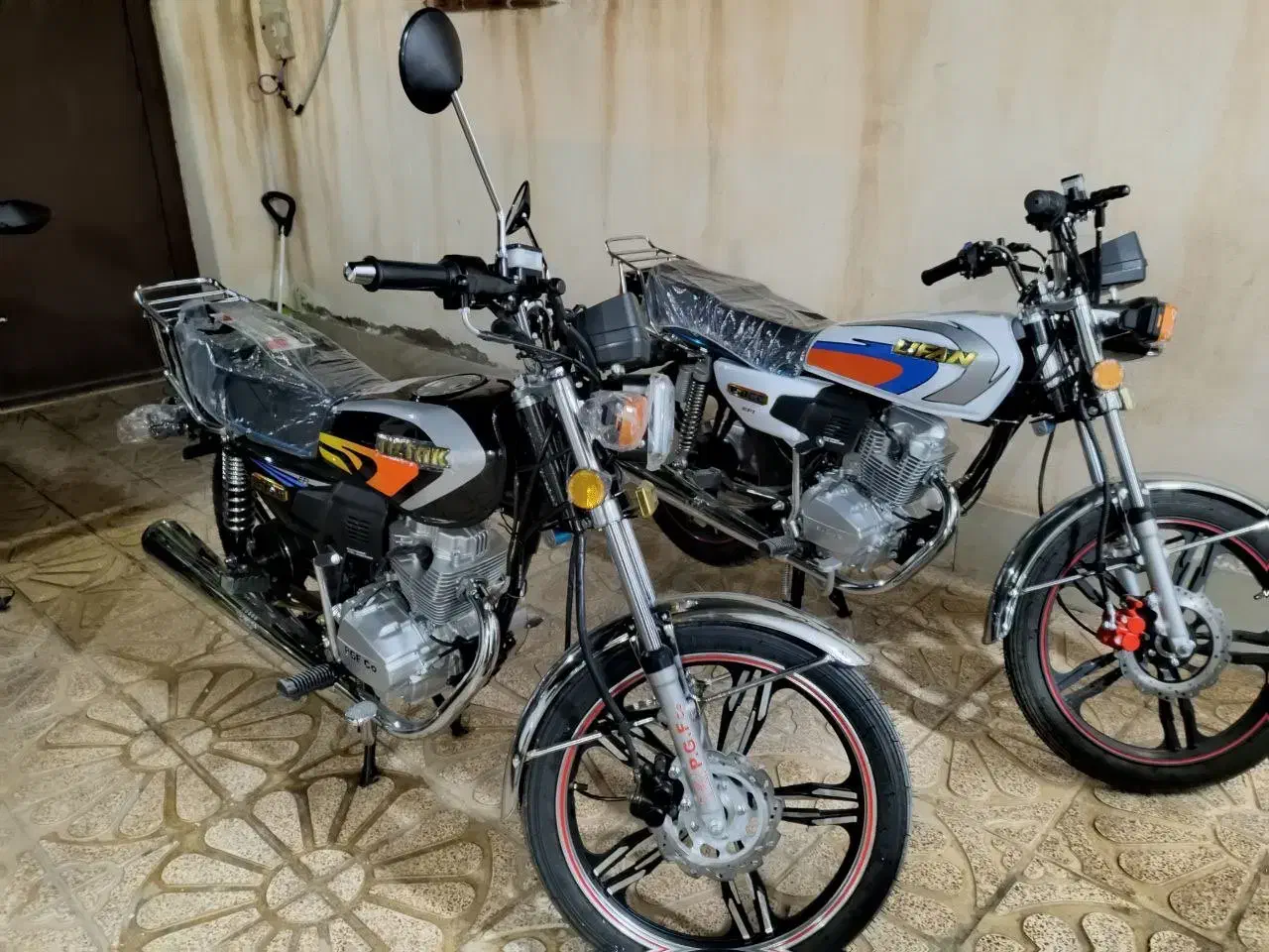 لیفان۱۵۰|موتورسیکلت|اسفراین, |دیوار