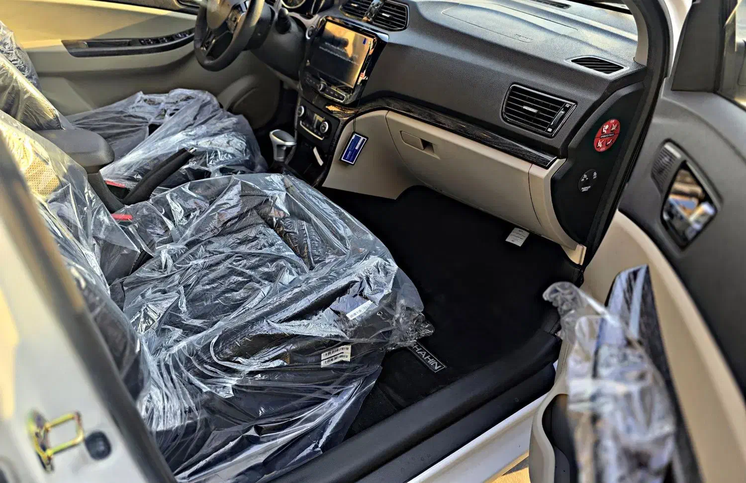 شاهین جی ال G L دنده صفر و اتومات تیوفایو پلاس خشک|خودرو سواری و وانت|تهران, شهرک آزمایش|دیوار