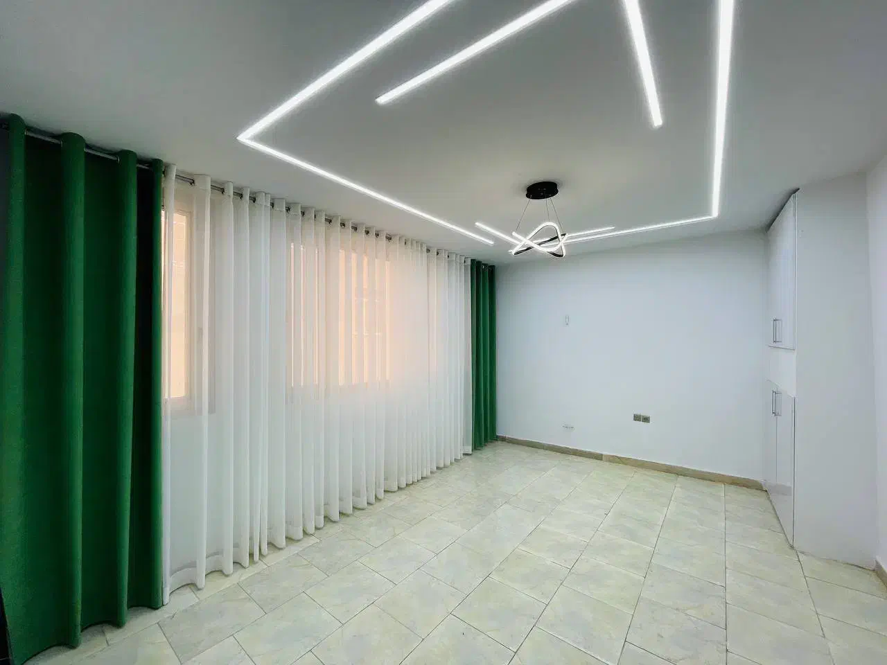 پولتو ملک کن سودکن/۴۴مـتر خوش نقشه/سالن پرده خور/|فروش آپارتمان|اندیشه, اندیشه فاز ۱|دیوار