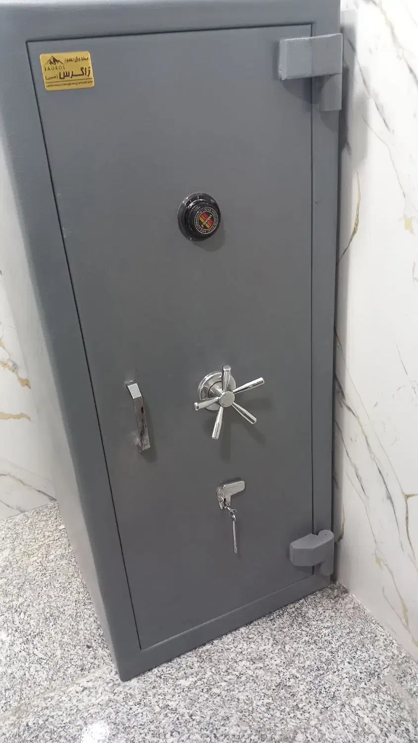 گروه مهندسین نوین کاوه گاوصندوق|فروشگاه و مغازه|پیرانشهر, |دیوار