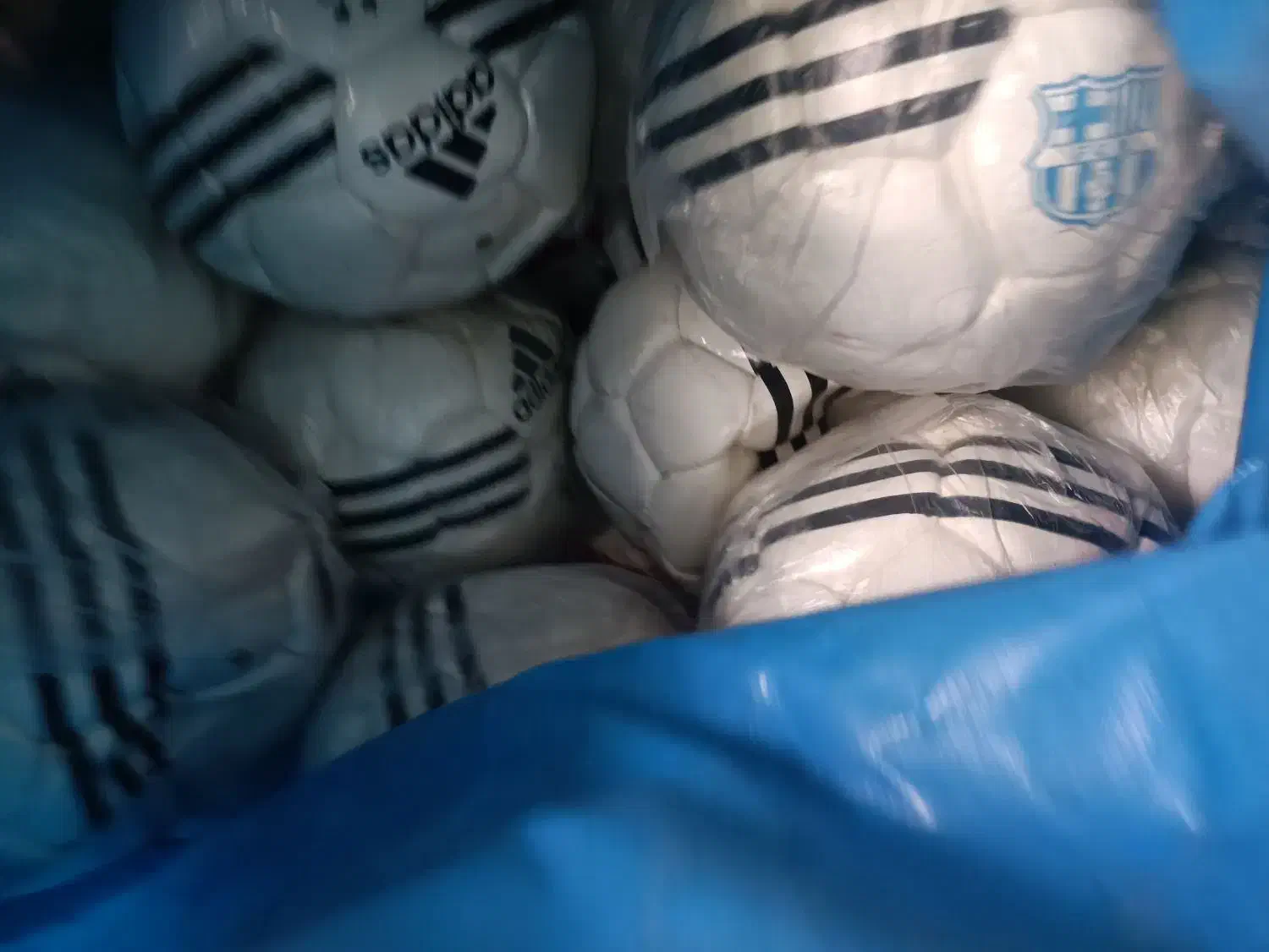 توپ بازی میکاسا آدیداس سایز پنج|ورزشهای توپی|تهران, آسمان|دیوار